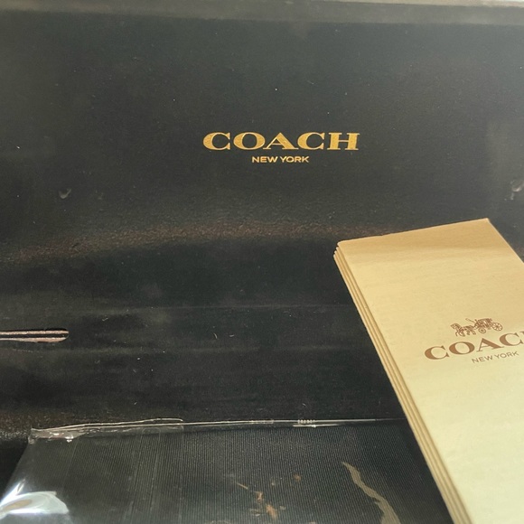 Authentic coach, sunglasses – CH563. Ladies full frame style.  Brand new, unused - Picture 4 of 6